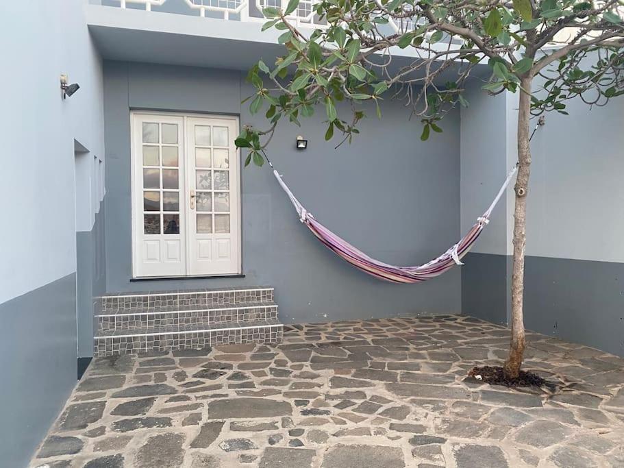 Vivenda Com Patio, No Coracao Do Mindelo Villa Exteriör bild